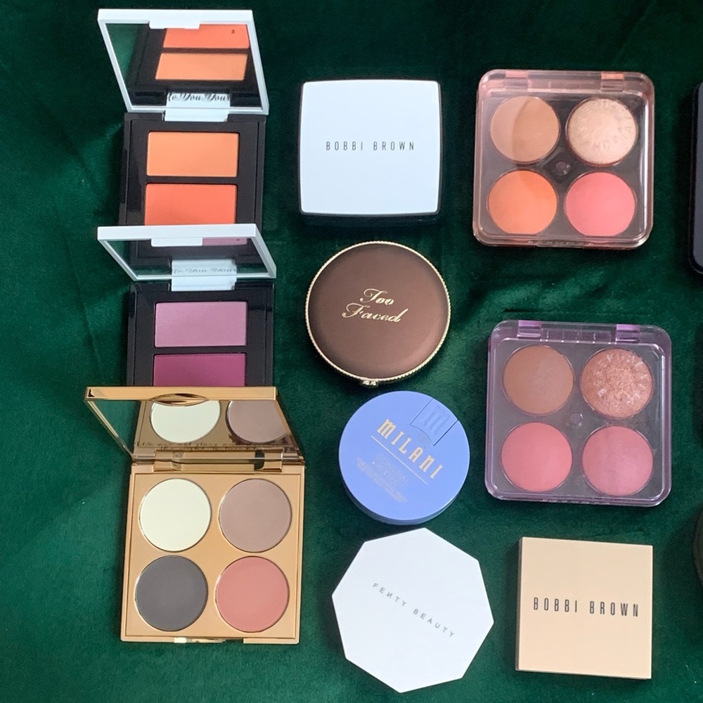 Makeup bundle - Picture 5 of 5